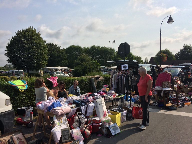 La foire à tout de La Rivière Saint-Sauveur affiche une bonne santé…