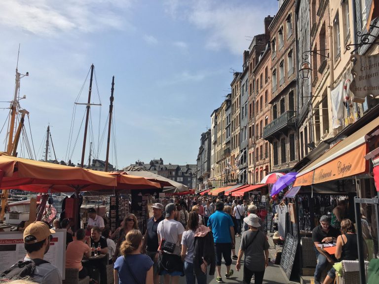 Week-end de Pâques de folie à Honfleur : un avant goût de la saison…