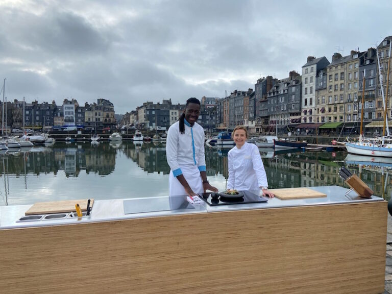 Tournage de l’émission  » Cuisine ouverte » à Honfleur…