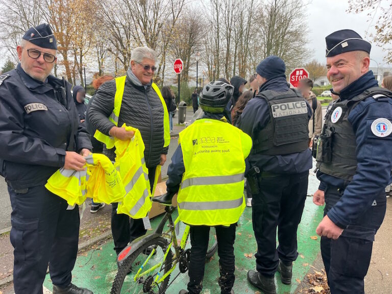 Honfleur : Opération de sensibilisation à la sécurité routière au collège Alphonse Allais.